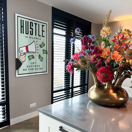 Hustle in Silence – Glass