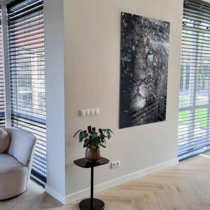 Snowy Lion – Glass