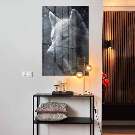 Snowy Wolf – Glass