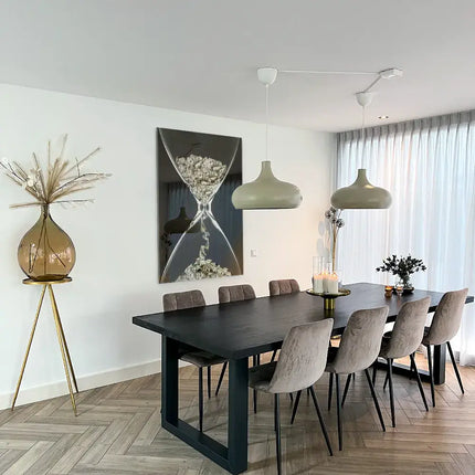 Time Capital – Glass