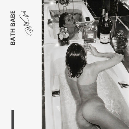 Bath Babe – Glass