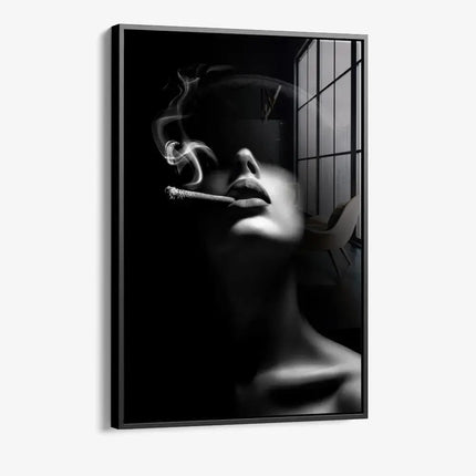 Woman Smoke – Glass
