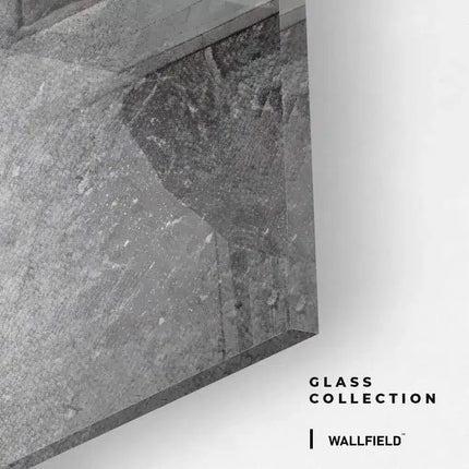 Chasing Dreams – Glass