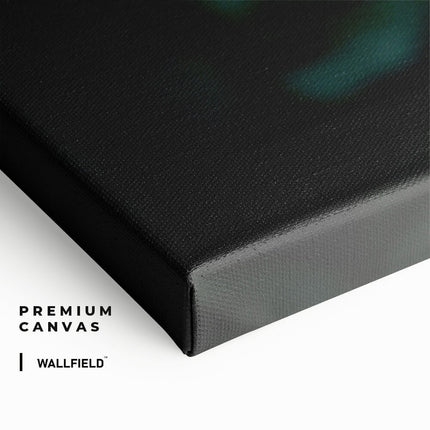 "Tucan between the Leaves"