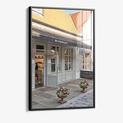 Fashion Store II – Glass