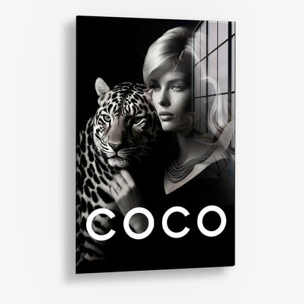 The Catwoman II – Glass