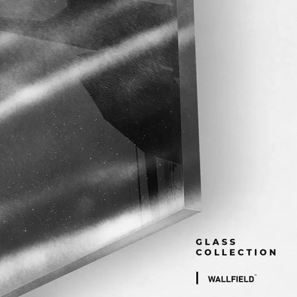 Under Pressure – Glass