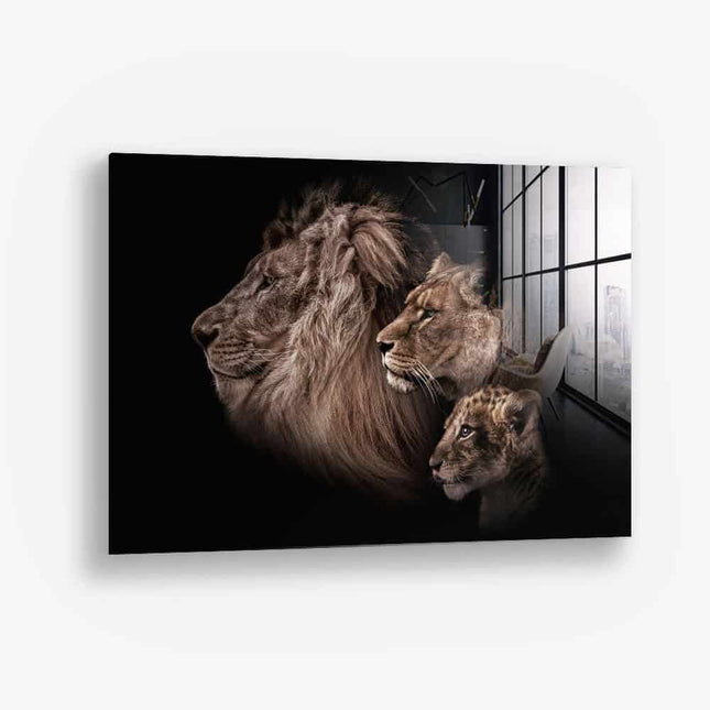 Lion Family – Glass