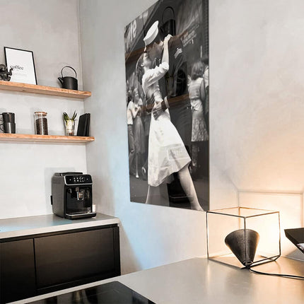 Le Marin Qui s’embrasse – Glass