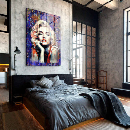 The Blonde – Glass