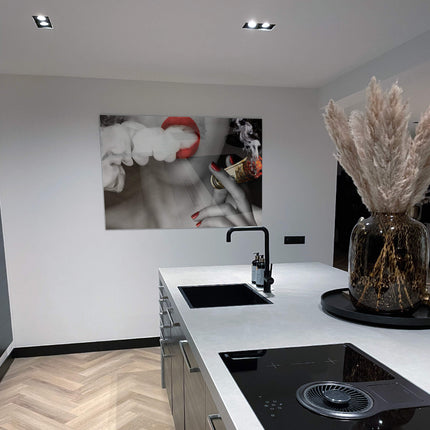 Million Dollar Smoke – Glass